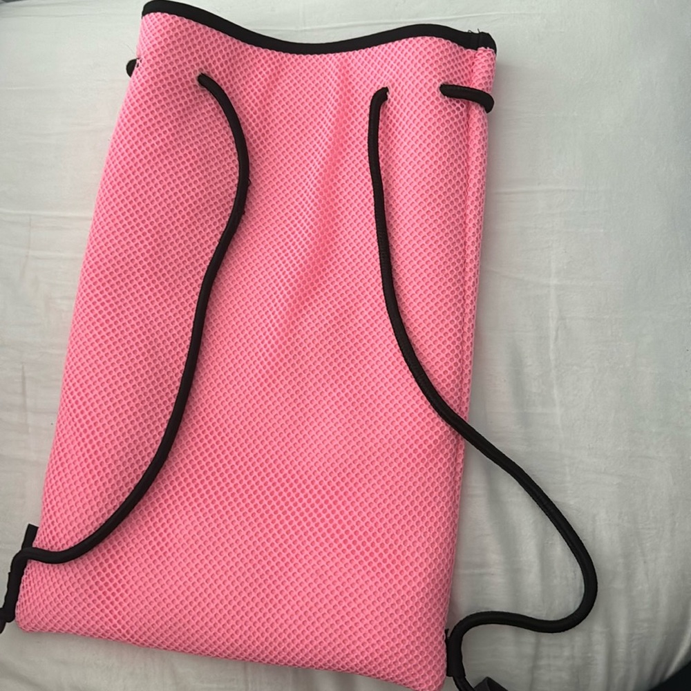 traingl swimwear bag